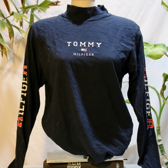 Tommy Hilfigure long sleeve - Picture 1 of 1